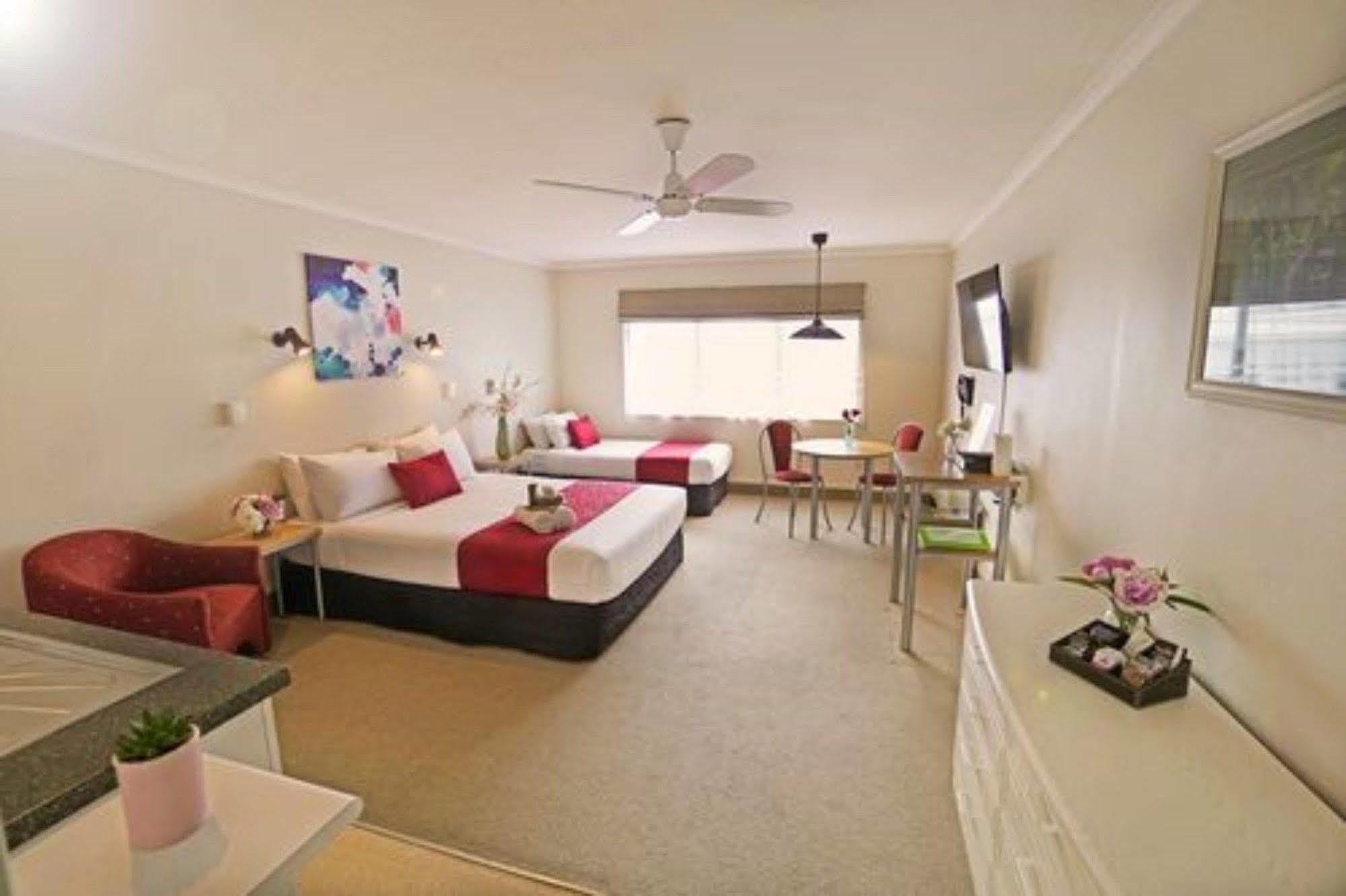 Ashwood Manor Motor Lodge Hamilton Eksteriør bilde